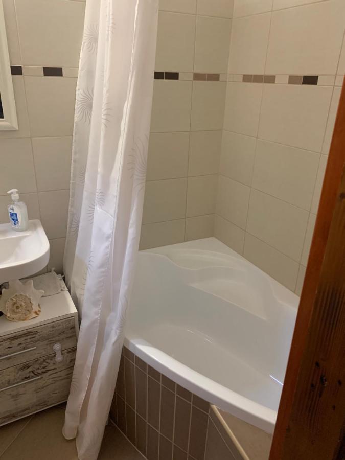 Anna Apartman Pápa Extérieur photo